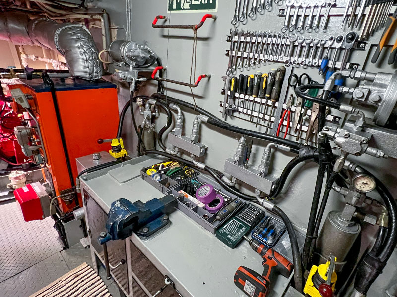 Engine room workstation on MV Jorgen Amundsen