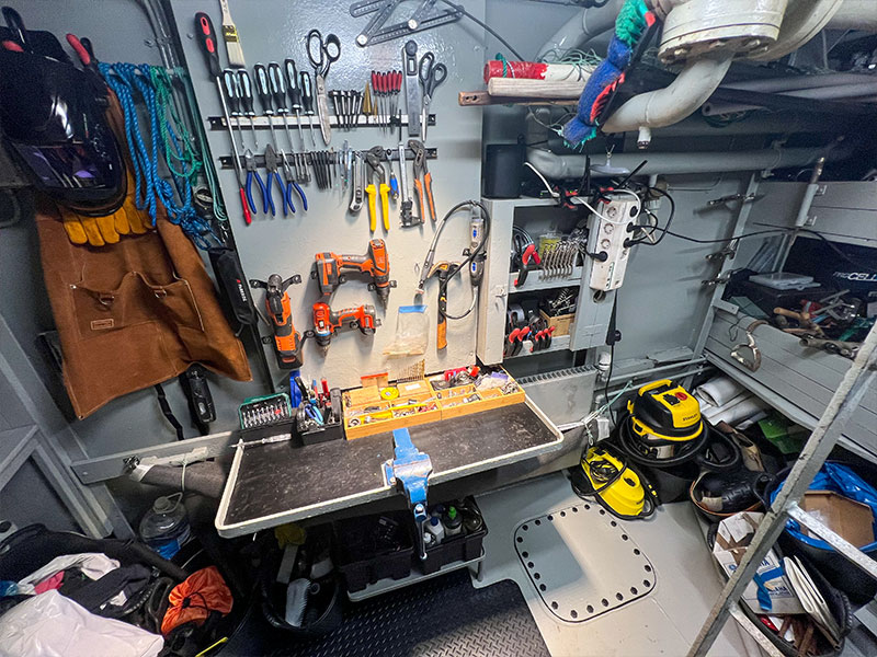 Workstation on MV Jorgen Amundsen